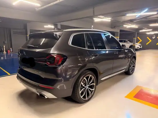 BMW-X3-2022