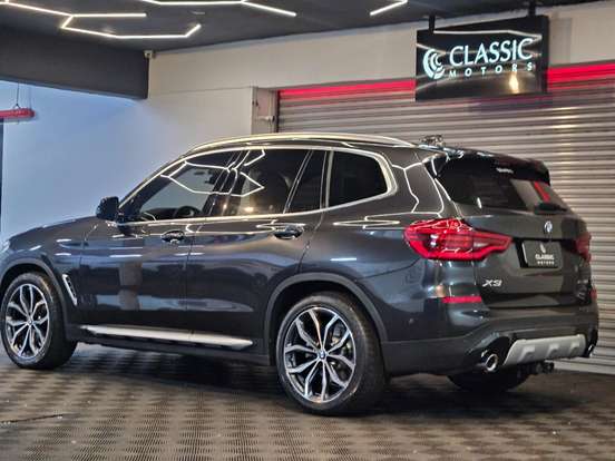 BMW-X3-2018