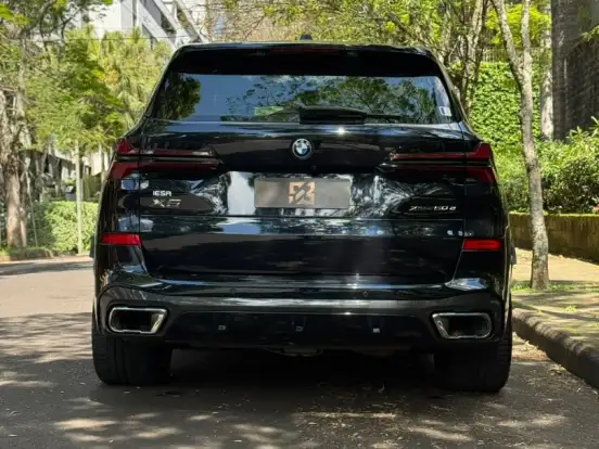 BMW-X5-3.0 I6 TURBO HÍBRIDO XDRIVE50E M SPORT AUTOMÁTICO BMW-X5-2025