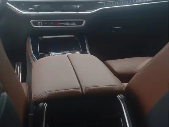 BMW-X5-3.0 I6 TURBO HÍBRIDO XDRIVE50E M SPORT AUTOMÁTICO BMW-X5-2025