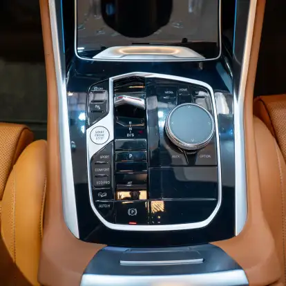 BMW-X6-2023