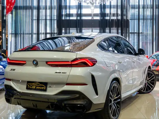 BMW-X6-3.0 TWINPOWER GASOLINA XDRIVE40I M SPORT AUTOMÁTICO BMW-X6-2023