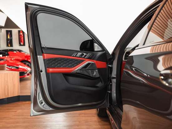 BMW-X6-2021