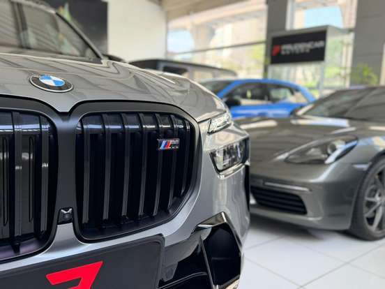 BMW-X7-4.4 V8 GASOLINA M60i STEPTRONIC BMW-X7-2024