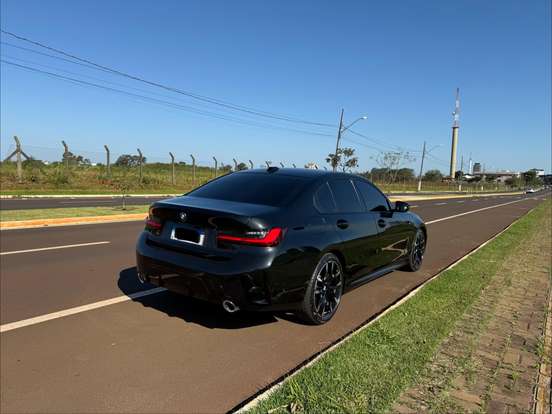 BMW-320i-2.0 16V TURBO FLEX M SPORT AUTOMÁTICO BMW-320i-2025