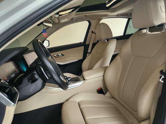 BMW-320i-2.0 16V TURBO GASOLINA SPORT GP AUTOMÁTICO BMW-320i-2019