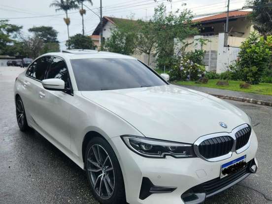 BMW-320i-2.0 16V TURBO GASOLINA SPORT GP AUTOMÁTICO BMW-320i-2019