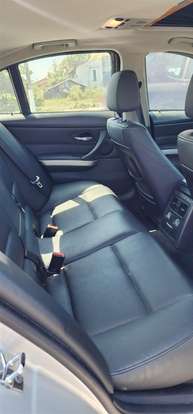 BMW-325i-2007