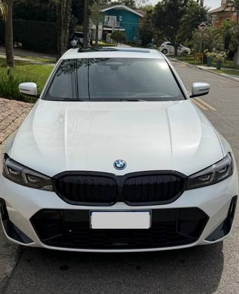 BMW 330e 2.0 16V TURBO HÍBRIDO M SPORT AUTOMÁTICO