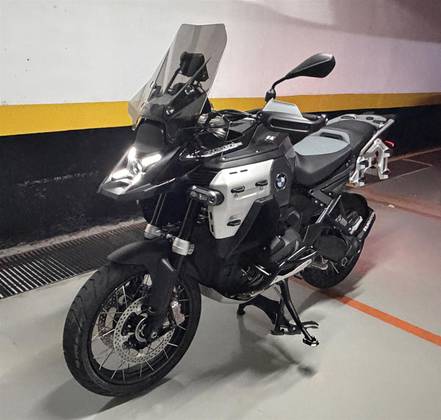 BMW R 1300 GS ADVENTURE TRIPLE BLACK 
