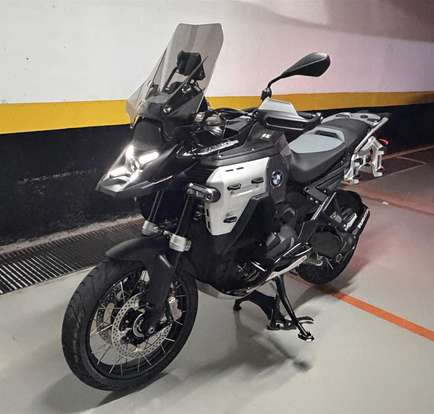 BMW-R 1300 GS ADVENTURE TRIPLE BLACK-2025