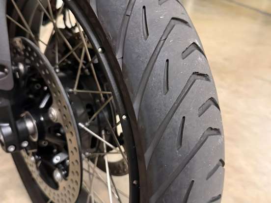 BMW-R 1300 GS ADVENTURE TRIPLE BLACK BMW-R 1300 GS ADVENTURE TRIPLE BLACK-2025