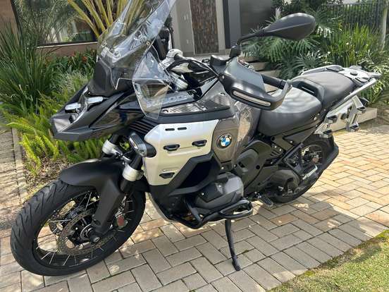 BMW-R 1300 GS ADVENTURE TRIPLE BLACK BMW-R 1300 GS ADVENTURE TRIPLE BLACK-2026