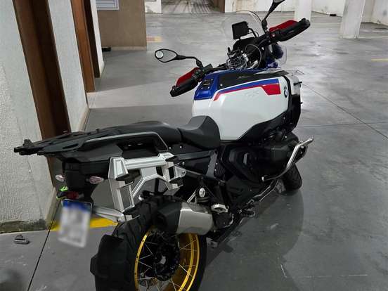BMW-R 1300 GS ADVENTURE TROPHY BMW-R 1300 GS ADVENTURE TROPHY-2025