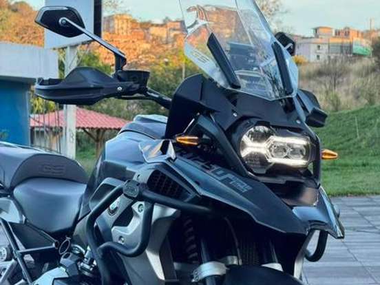 BMW-R 1250 GS TRIPLE BLACK BMW-R 1250 GS TRIPLE BLACK-2023