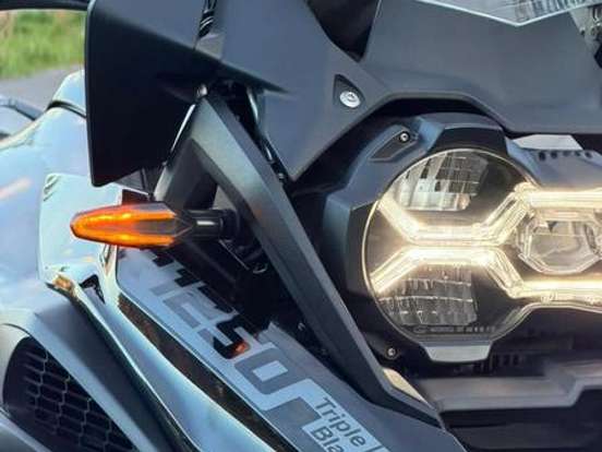 BMW-R 1250 GS TRIPLE BLACK BMW-R 1250 GS TRIPLE BLACK-2023