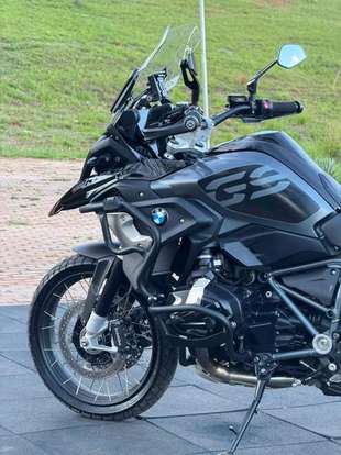 BMW-R 1250 GS TRIPLE BLACK-2023