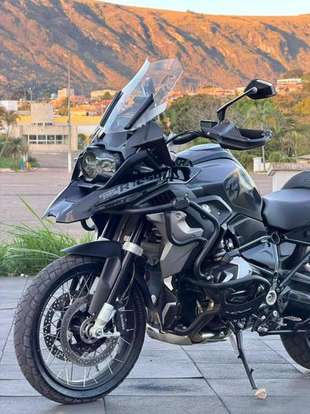 BMW-R 1250 GS TRIPLE BLACK-2023