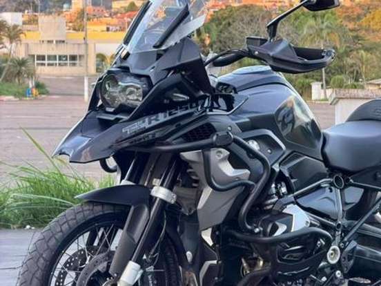 BMW-R 1250 GS TRIPLE BLACK BMW-R 1250 GS TRIPLE BLACK-2023