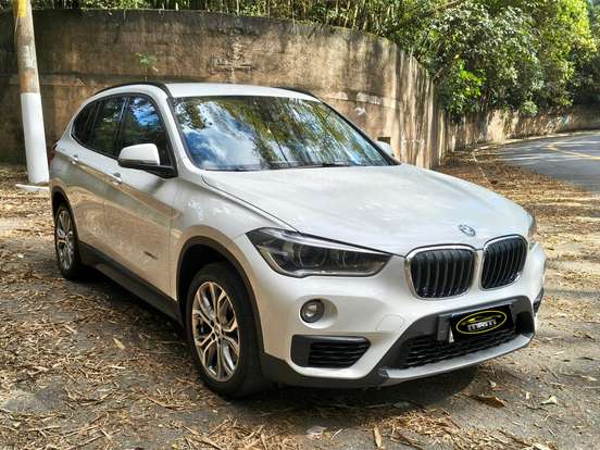 BMW-X1-2.0 16V TURBO ACTIVEFLEX SDRIVE20I 4P AUTOMÁTICO BMW-X1-2018