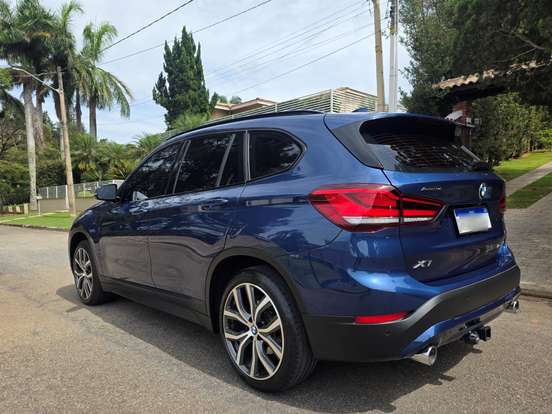 BMW-X1-2.0 16V TURBO ACTIVEFLEX SDRIVE20I X-LINE 4P AUTOMÁTICO BMW-X1-2022
