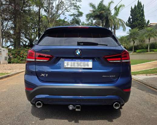 BMW-X1-2022