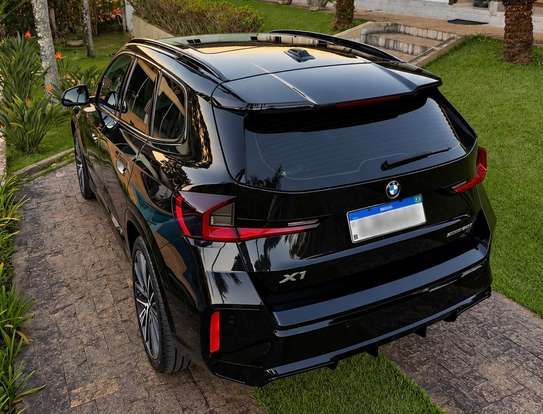 BMW-X1-2024