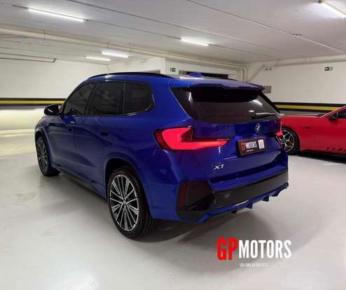 BMW-X1-2024
