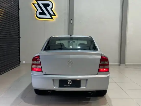 CHEVROLET-ASTRA-2.0 MPFI ADVANTAGE SEDAN 8V FLEX 4P MANUAL CHEVROLET-ASTRA-2011