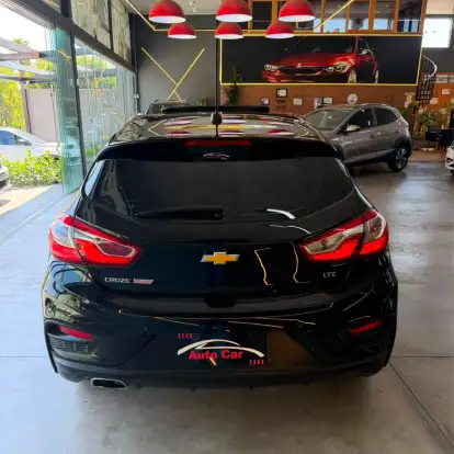 CHEVROLET-CRUZE-2017
