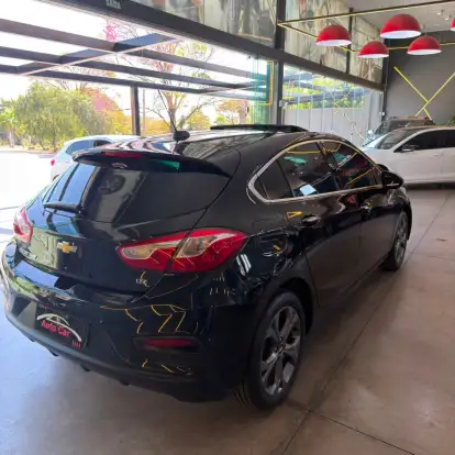 CHEVROLET-CRUZE-2017
