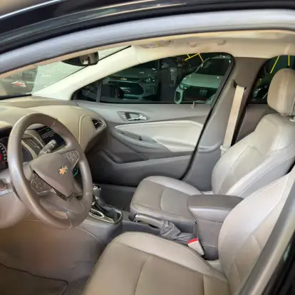 CHEVROLET-CRUZE-2017