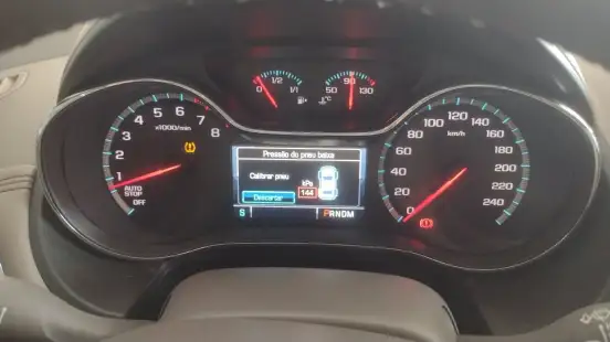 CHEVROLET-CRUZE-2017