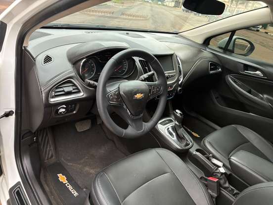 CHEVROLET-CRUZE-2018