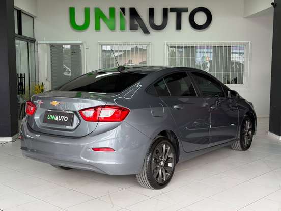 CHEVROLET-CRUZE-2019