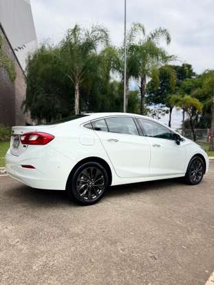 CHEVROLET-CRUZE-2017