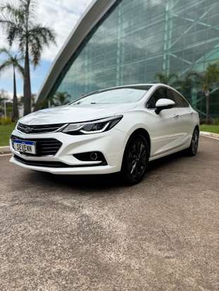 CHEVROLET-CRUZE-2017