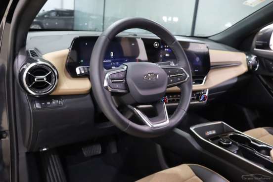 CHEVROLET-EQUINOX-2025