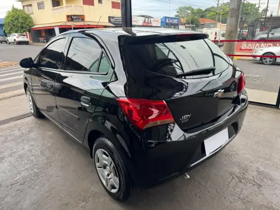 CHEVROLET-ONIX-1.0 MPFI JOY 8V FLEX 4P MANUAL CHEVROLET-ONIX-2019