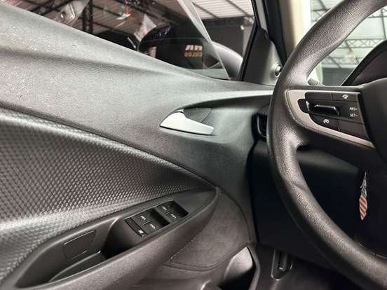 CHEVROLET-ONIX-2021