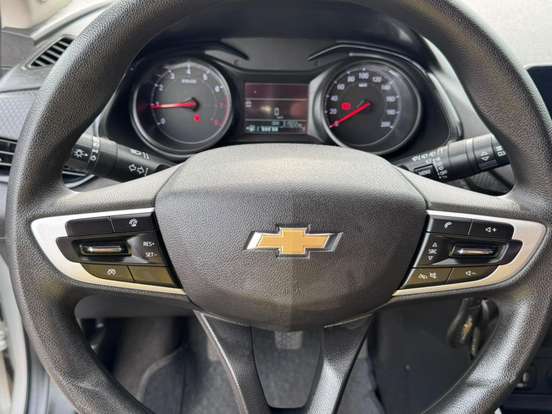 CHEVROLET-ONIX-2022