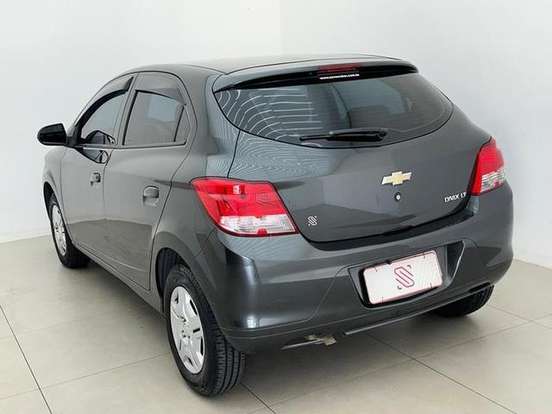 CHEVROLET-ONIX-2016
