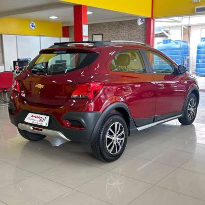 CHEVROLET-ONIX-2017