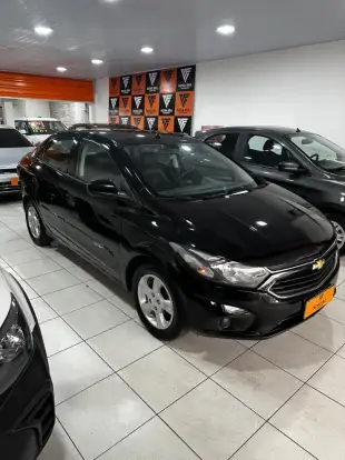 CHEVROLET-PRISMA-2018