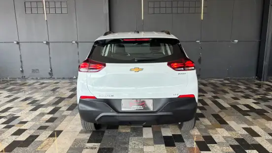 CHEVROLET-TRACKER-2022