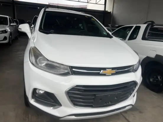 CHEVROLET-TRACKER-2017