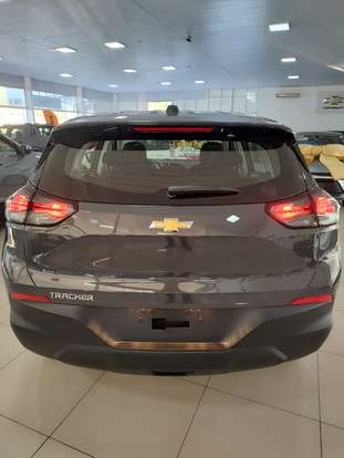 CHEVROLET-TRACKER-2026