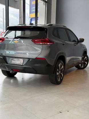 CHEVROLET-TRACKER-2020
