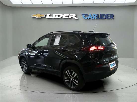 CHEVROLET-TRACKER-2023