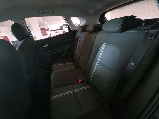 CHEVROLET-TRACKER-2023